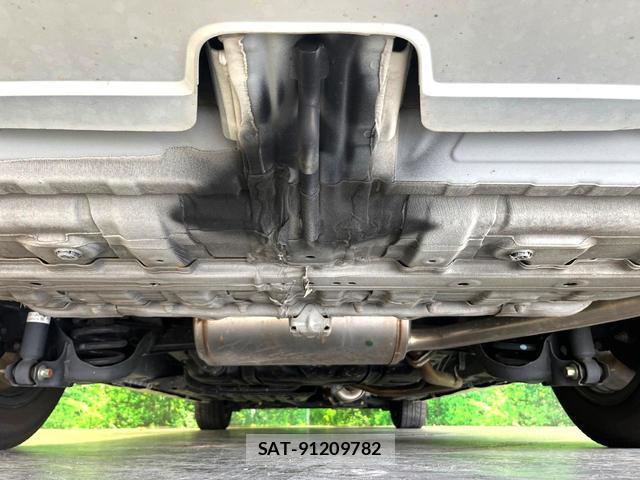 Honda e 2023-04 8279426-18