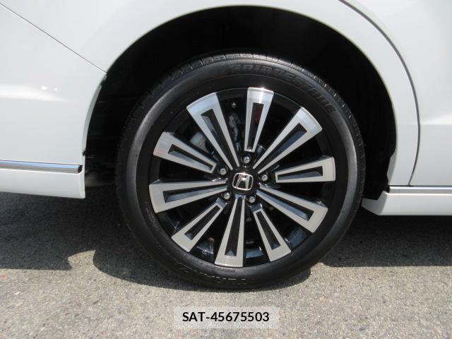 Honda e 2024-07 8279532-19