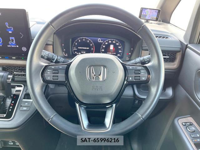 Honda e 2023-07 8279778-11