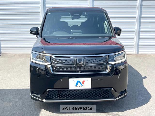Honda e 2023-07 8279778-15