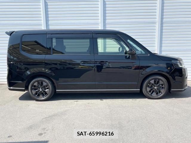 Honda e 2023-07 8279778-17