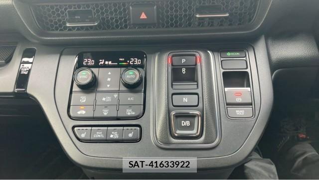 Honda e 2024-07 8280472-14