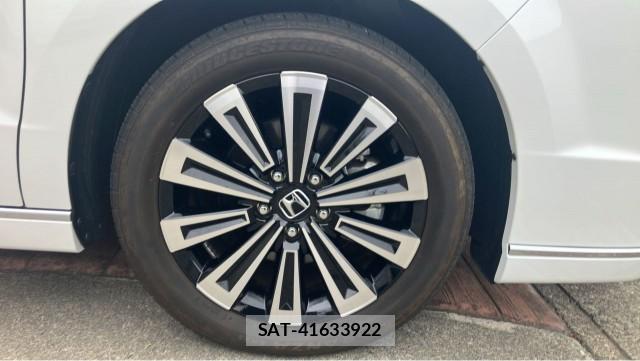Honda e 2024-07 8280472-8