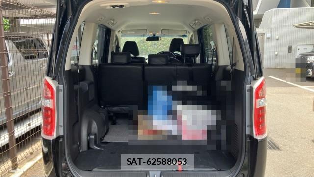 Honda e 2013-07 8280542-17