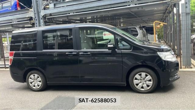 Honda e 2013-07 8280542-3