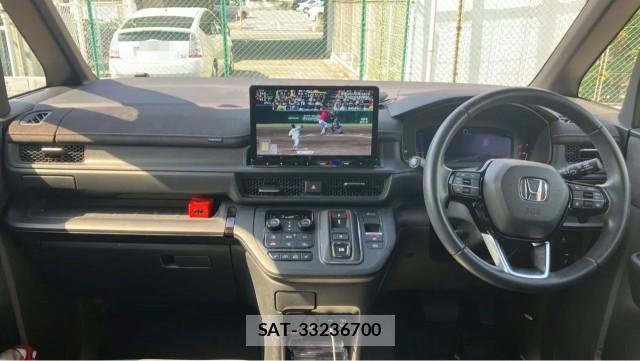Honda e 2022-06 8280579-2