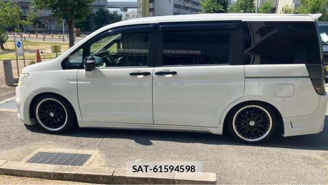 Honda e 2013-11 8281180-10