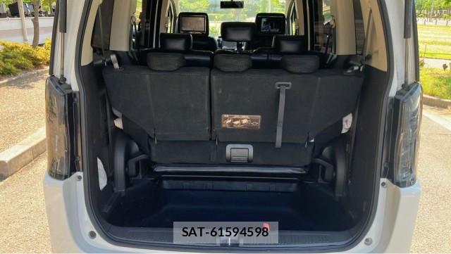 Honda e 2013-11 8281180-17