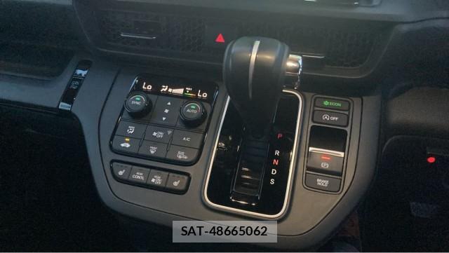 Honda e 2025-02 8281304-14