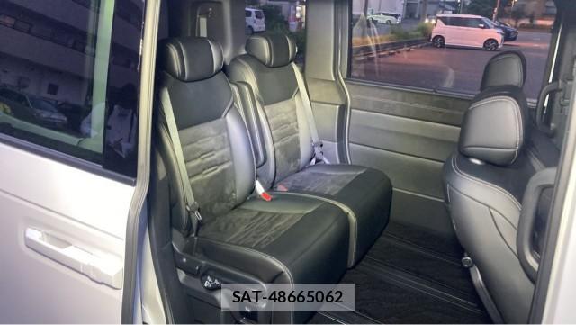 Honda e 2025-02 8281304-6