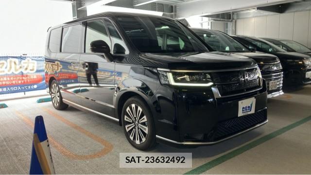 Honda e 2025-05 8281372-11