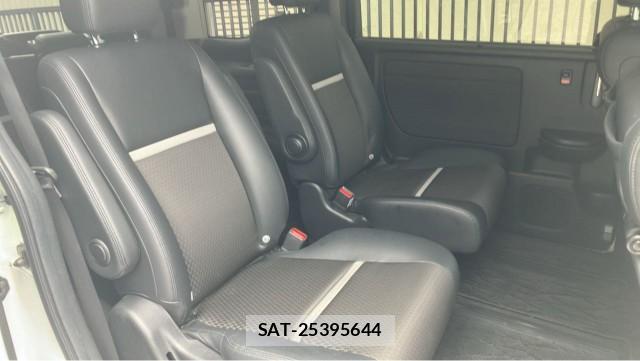 Honda e 2021-12 8281519-6
