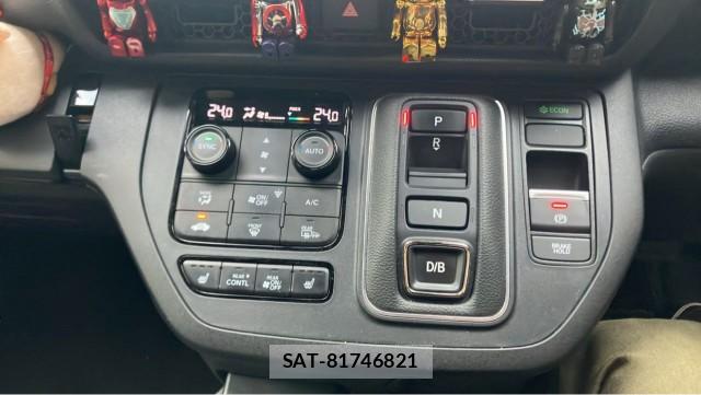 Honda e 2024-03 8281597-14
