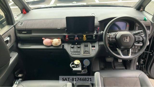 Honda e 2024-03 8281597-2