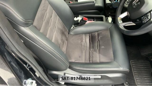 Honda e 2024-03 8281597-5