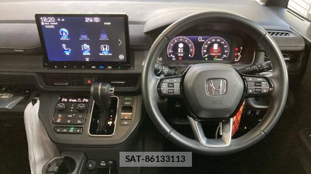 Honda e 2022-07 8281823-16