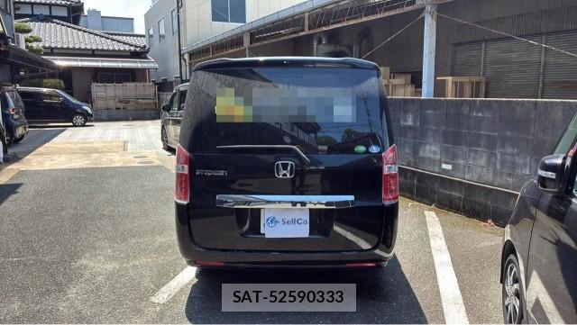 Honda e 2014-09 8282088-1