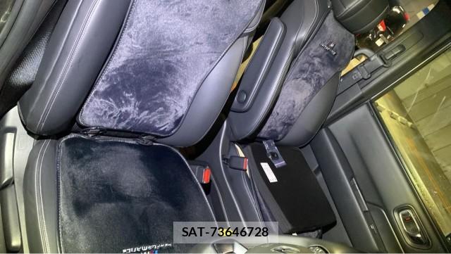 Honda e 2023-08 8282312-5