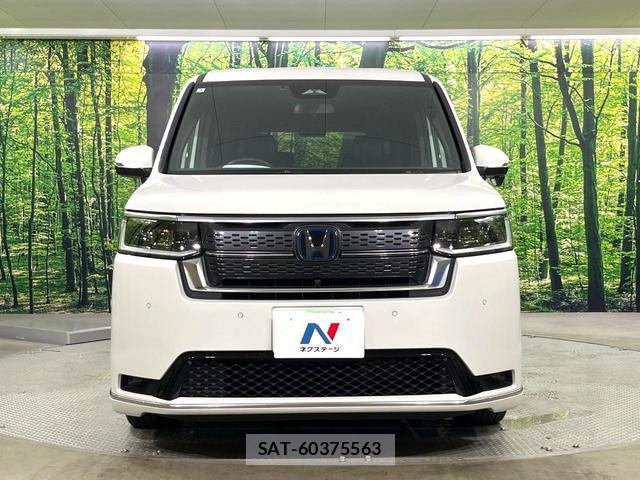 Honda e 2025-03 8283478-14