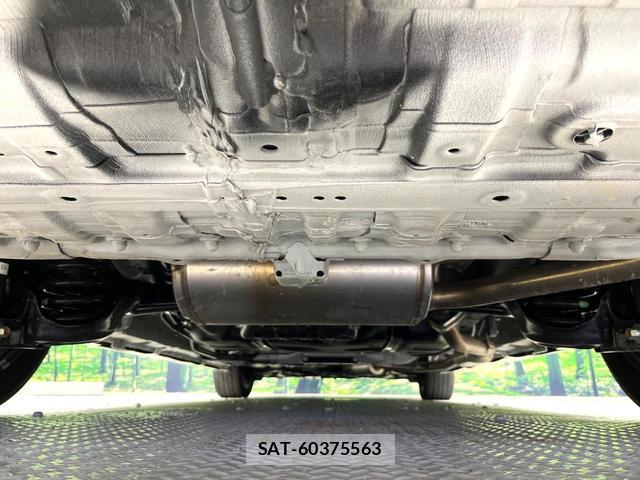 Honda e 2025-03 8283478-18