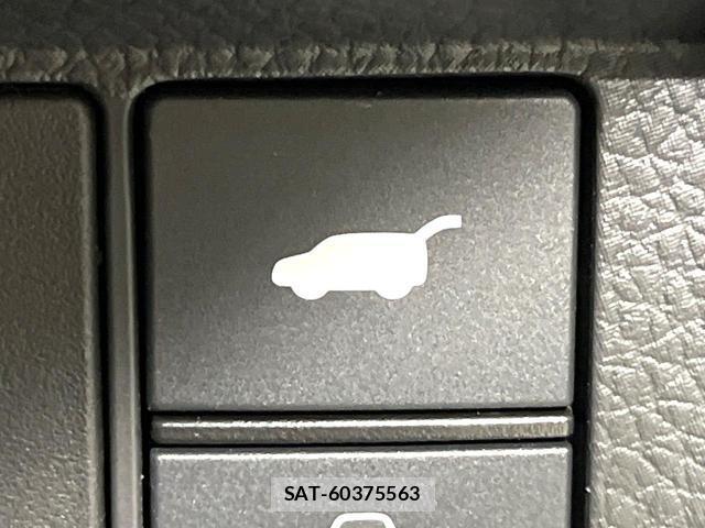 Honda e 2025-03 8283478-6