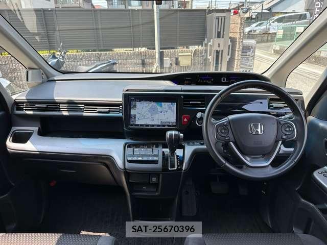 Honda e 2021-04 8283761-16