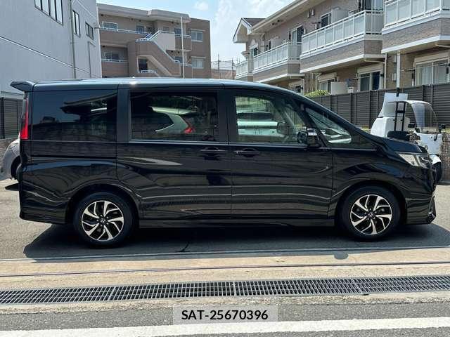 Honda e 2021-04 8283761-3