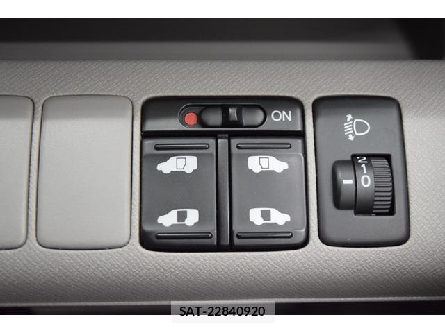 Honda e 2009-11 8284322-14
