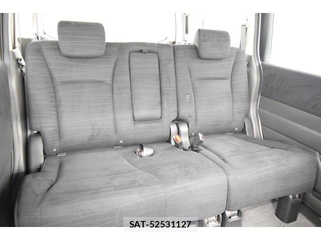 Honda e 2011-01 8284323-16