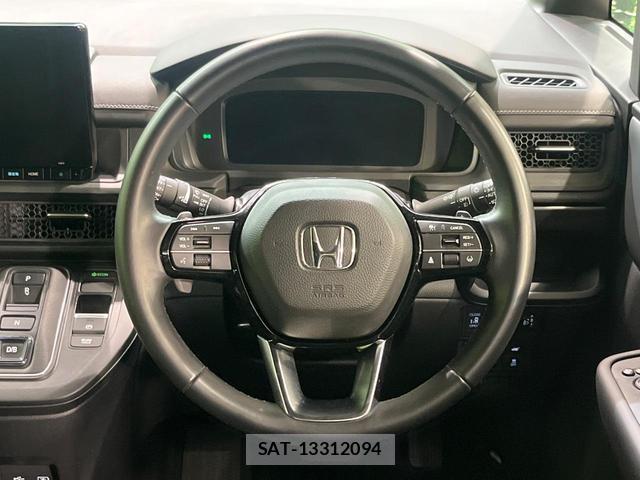 Honda e 2023-11 8285185-12