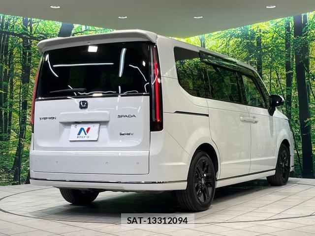 Honda e 2023-11 8285185-18