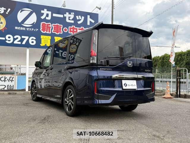 Honda e 2019-01 8285264-10