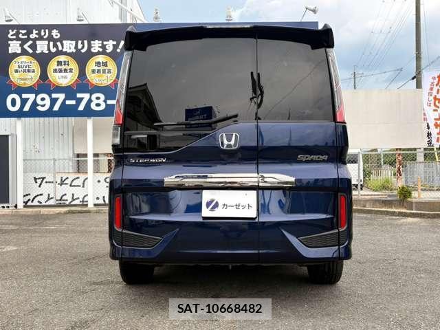 Honda e 2019-01 8285264-11