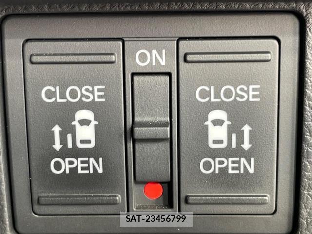 Honda e 2022-11 8285355-5
