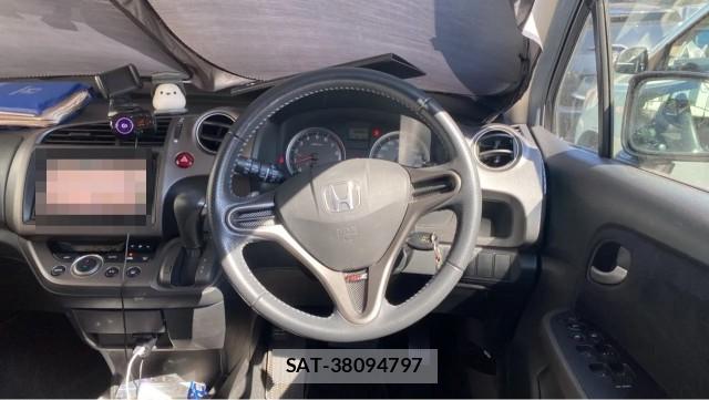 Honda STREAM 2007-02 8280930-16
