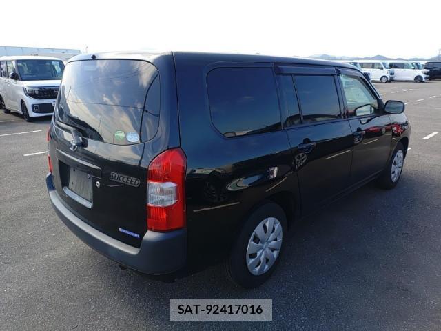 Toyota SUCCEED 2017-07 8277146-2
