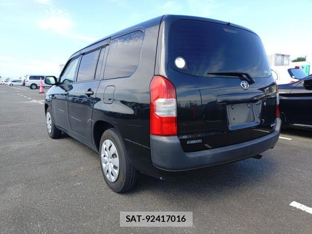 Toyota SUCCEED 2017-07 8277146-4