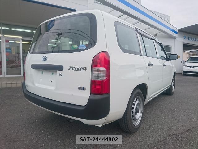 Toyota SUCCEED 2020-07 8277511-13