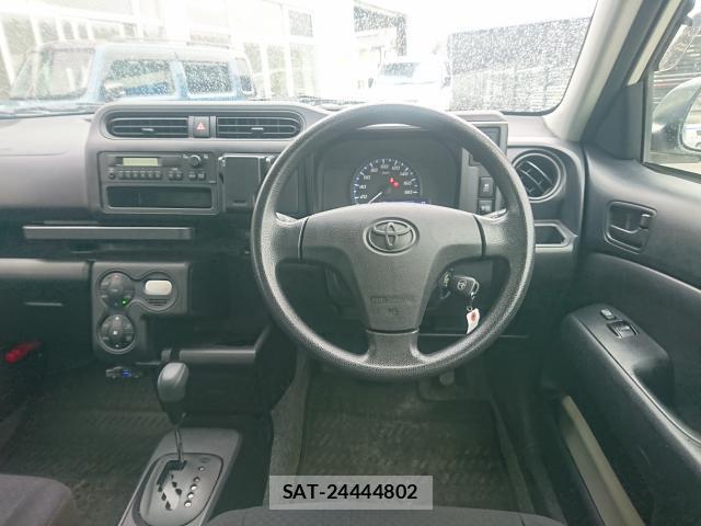 Toyota SUCCEED 2020-07 8277511-17