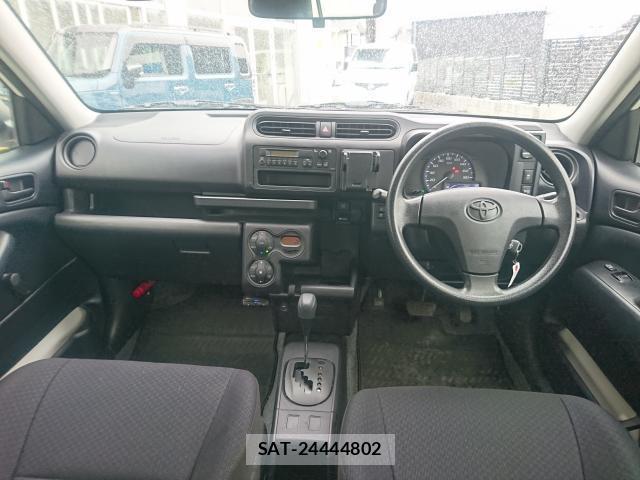 Toyota SUCCEED 2020-07 8277511-2