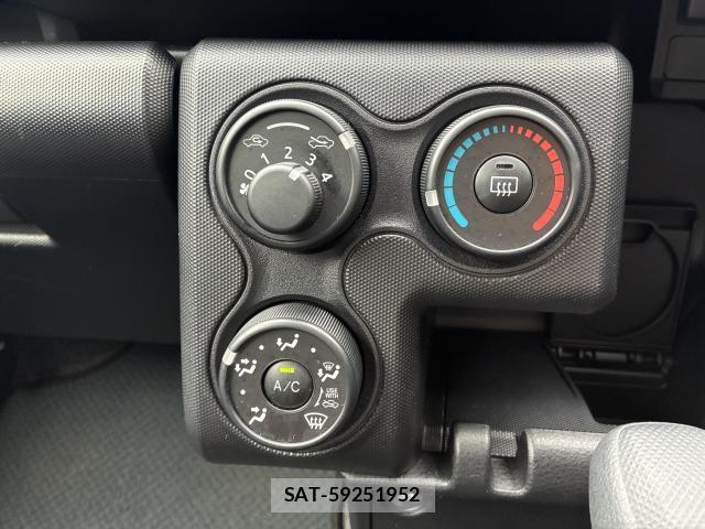 Toyota SUCCEED 2020-07 8280337-11