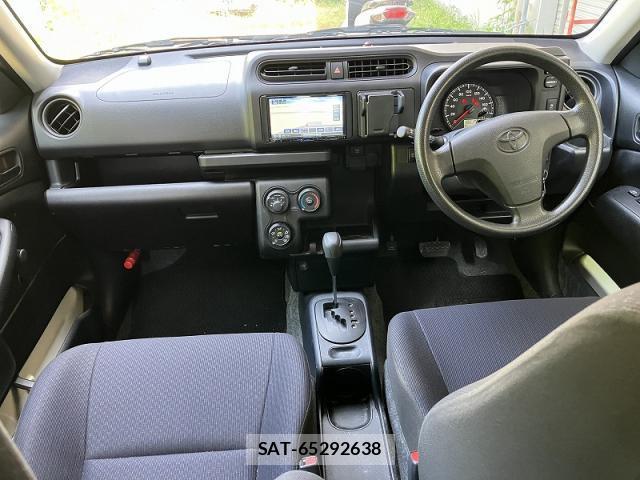 Toyota SUCCEED 2019-07 8281974-3
