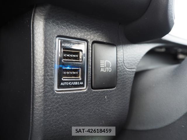 Toyota SUCCEED 2018-09 8284165-14