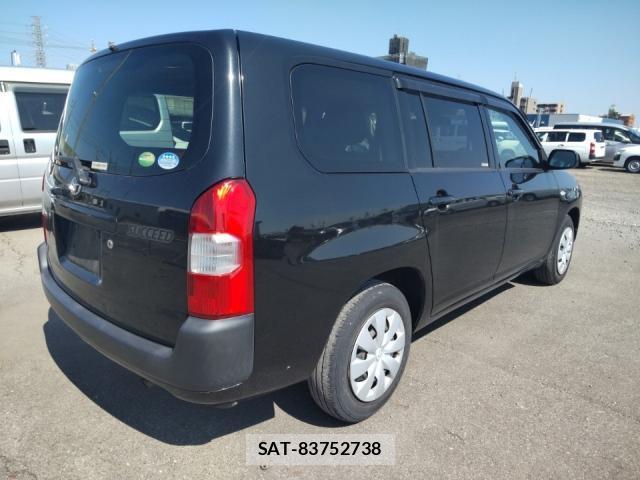 Toyota SUCCEED 2018-07 8285710-2