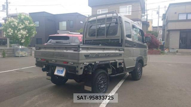 Suzuki SUPER CARRY 2024-08 8280684-12