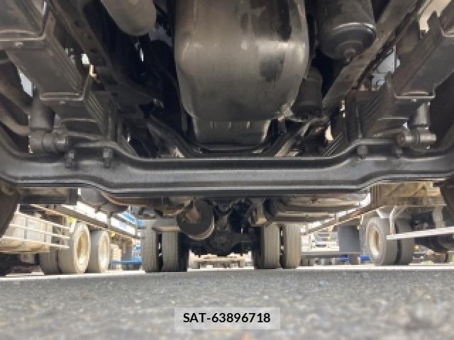 MITSUBISHI FUSO SUPER GREAT 1990-06 8283377-5
