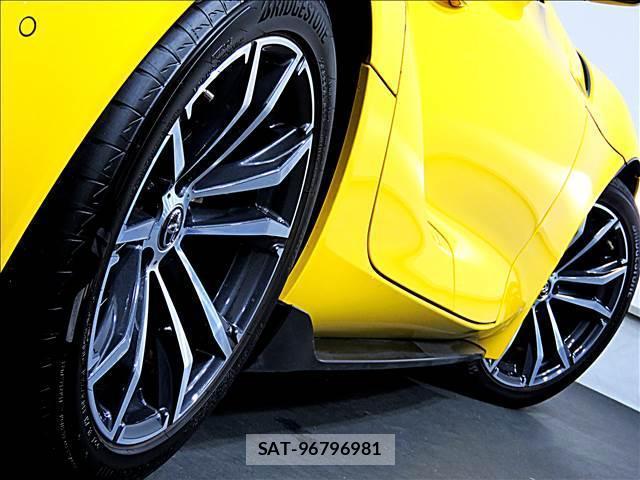 Toyota SUPRA 2019-11 8281245-17
