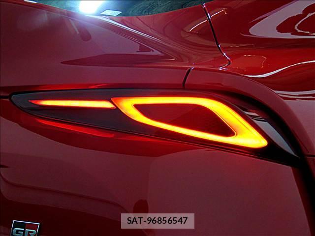 Toyota SUPRA 2021-02 8281250-9