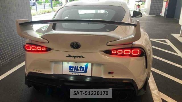 Toyota SUPRA 2019-11 8281316-1