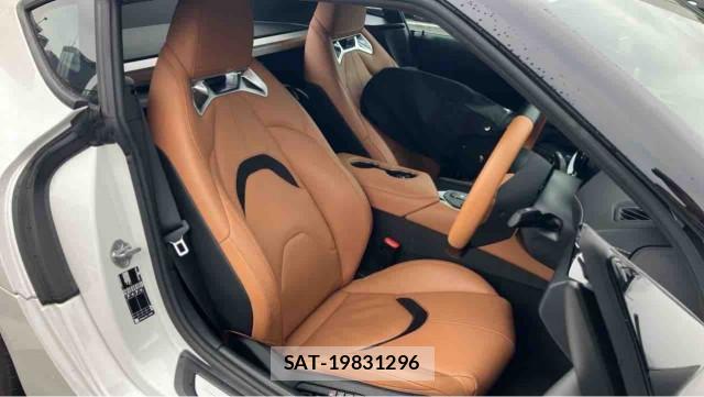 Toyota SUPRA 2023-01 8281567-5